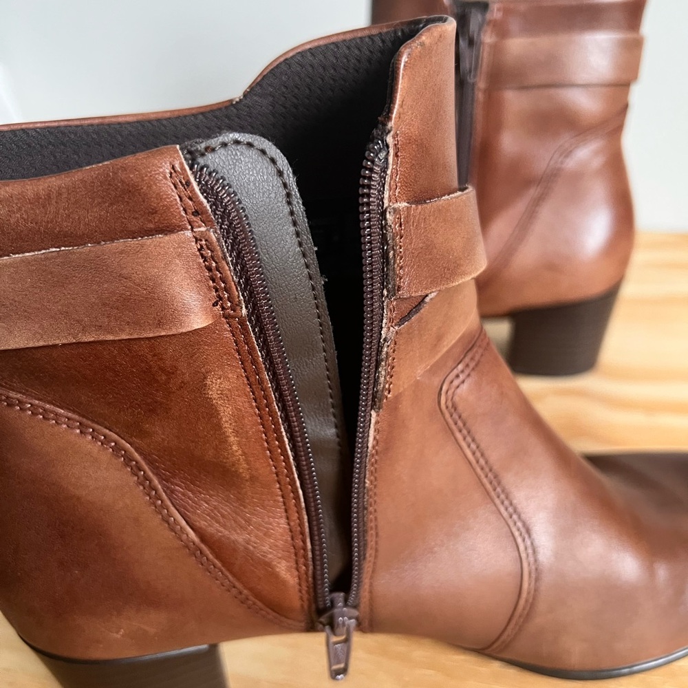 Ecco Brown Ankle Women’s Boots 100% Leather Size 8-8.5 - Picture 8 of 9